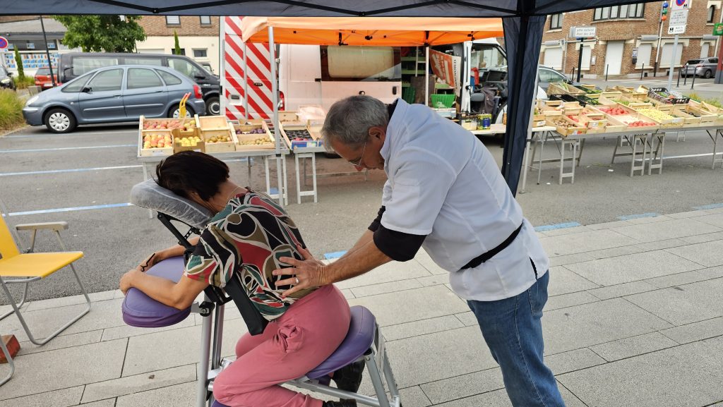 Happy Bien-Être est présent sur vos marchés locaux ! Aujourd&rsquo;hui, le Marché de Marcq-en-Barœul.