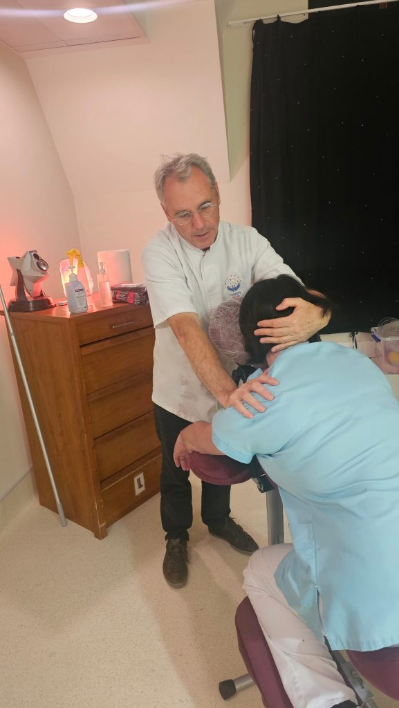 Des massages bien-être à l’EHPAD Saint-Augustin de Boulogne-sur-Mer